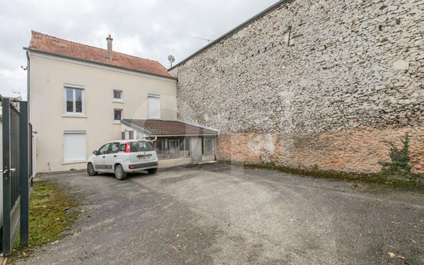 Maison à vendre    3 pièces •  Torcy