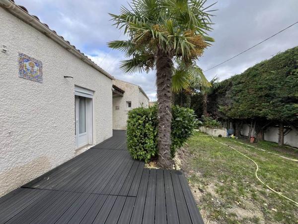 Maison à vendre |  Pont-l'Abbé-d'Arnoult |  5 pièces | 145 m²