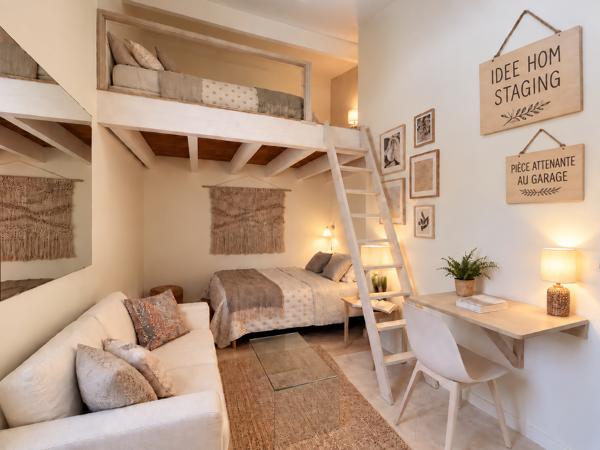Maison
         6 pièces
        - 138 m² Bien prestige 595 000 € *