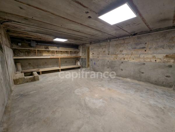 Local/Bureau à vendre 4 pièces BORDEAUX (33)