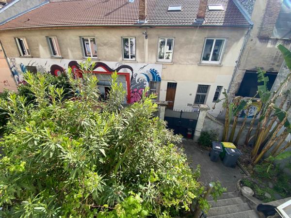 Maison · Location Grenoble (38000) 4 pièces · 94m²