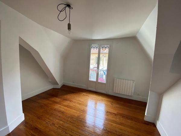 Maison · Location Grenoble (38000) 4 pièces · 94m²