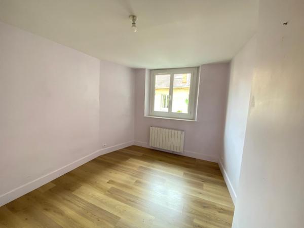 Maison · Location Grenoble (38000) 4 pièces · 94m²