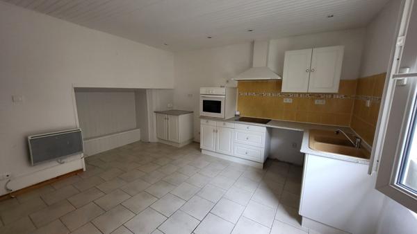 MAISON DE VILLAGE A PREIXAN