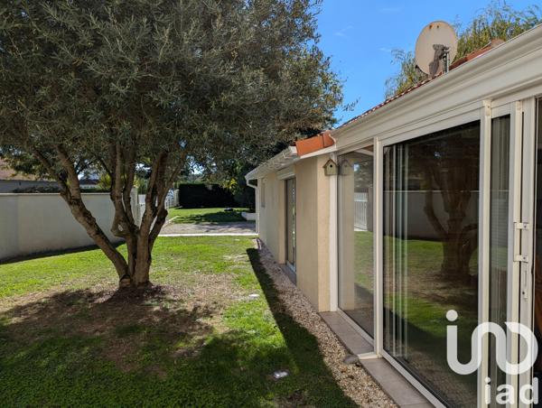 Maison à vendre 6 pièces 210 m² Saint-Seurin-sur-l'Isle