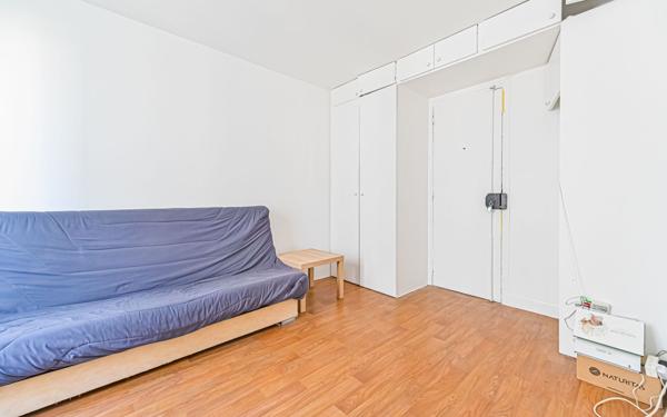 Appartement à louer    1 pièce • 15,86 m2 Clichy