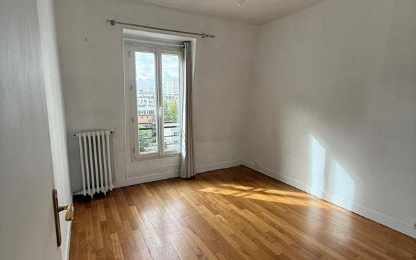 Appartement à vendre    3 pièces • 46,55 m2 Paris 14