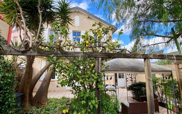 Maison à vendre    5 pièces •  Toulon