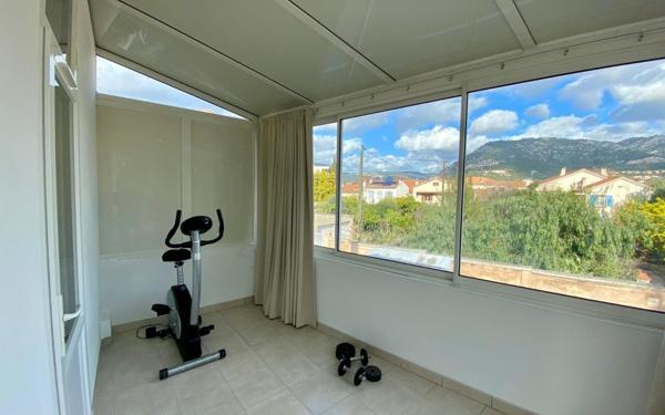 Maison à vendre    5 pièces •  Toulon