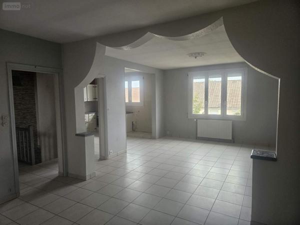 Maison à vendre à Ruaudin dans la Sarthe (72230), ref : 132321