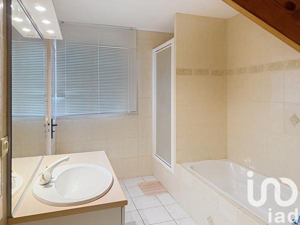 Maison à vendre 8 pièces 251 m² Montlouis-sur-Loire