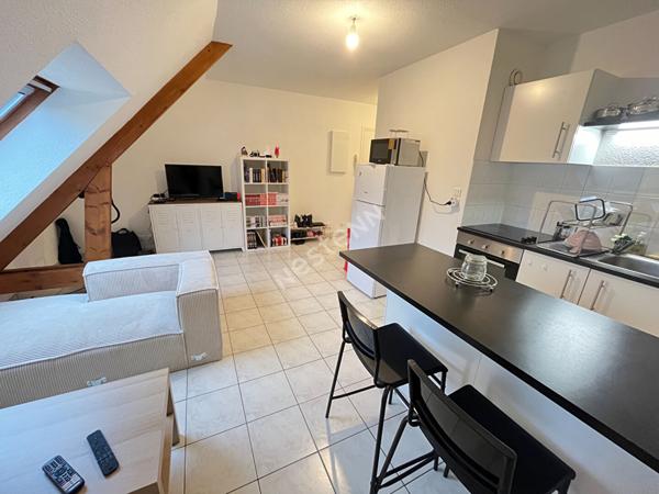 INVESTISSEMENT LOCATIF BRUZ - Appartement 2 pièces 32 m2 - Proche transports
