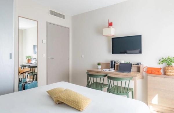 Hyper-Centre Valence (26), Bel Appartement en résidence de tourisme totalement rénovée, Statut LMNP