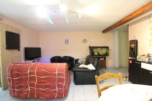 Saint-Jean-et-Saint-Paul (12250) 15 pièces 731 m² 10000 m² ENSEMBLE IMMOBILIER 731 M² AVEC MAISON, BATIMENT, HANGAR, GARAGE SUR 1 HECTARE DE TE