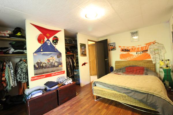 Saint-Jean-et-Saint-Paul (12250) 15 pièces 731 m² 10000 m² ENSEMBLE IMMOBILIER 731 M² AVEC MAISON, BATIMENT, HANGAR, GARAGE SUR 1 HECTARE DE TE