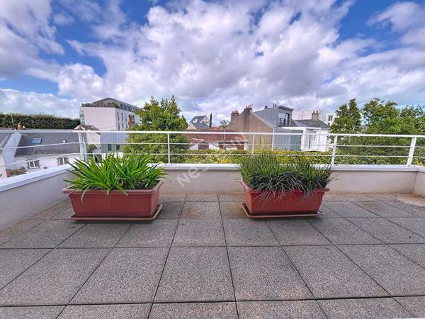 EXCLUSIVITE / Nantes Sainte Thérèse - Rond point de Vannes: Appartement duplex 4 chambres / 114m² / 2 terrasses / garage / DPE en C /