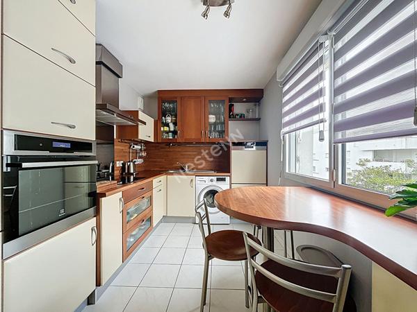 EXCLUSIVITE / Nantes Sainte Thérèse - Rond point de Vannes: Appartement duplex 4 chambres / 114m² / 2 terrasses / garage / DPE en C /