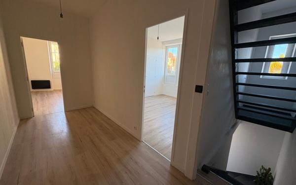 Maison à vendre    3 pièces •  Festigny