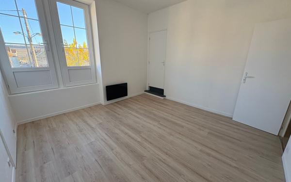 Maison à vendre    3 pièces •  Festigny