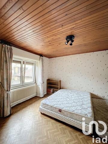 Immeuble à vendre 257 m² Ippling