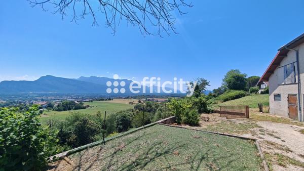 Maison
         6 pièces
        - 150 m² 469 000 € *