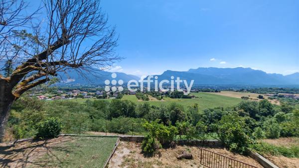 Maison
         6 pièces
        - 150 m² 469 000 € *