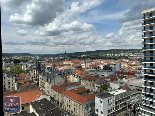 Appartement à louer 2 pièces 62.33m² Nancy (54000)