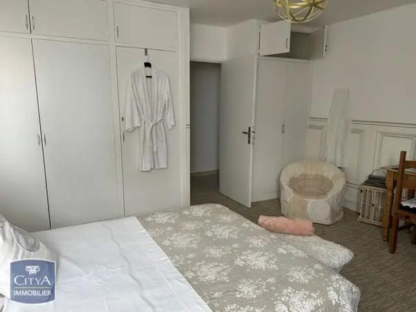 Appartement à louer 2 pièces 62.33m² Nancy (54000)