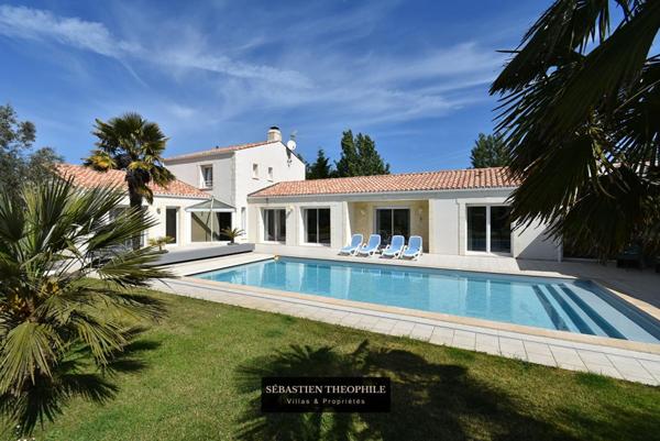 Maison T7 Prestige avec annexes et dépendance