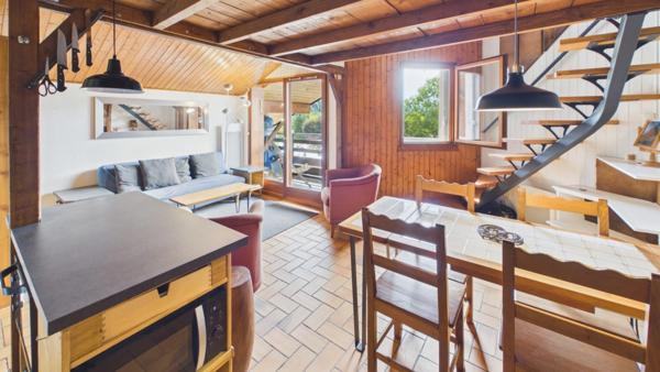 Haute Savoie (74), à vendre SAMOENS - Domaine skiable Grand Massif - Appartement T2 bis + 2 mezzanines