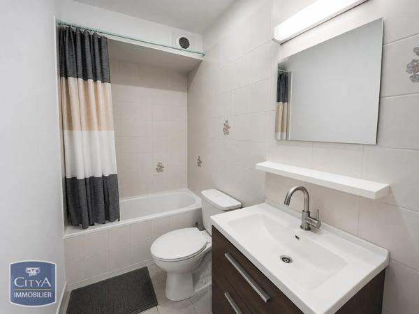Appartement à louer 1 pièce 31.34m² Roanne (42300)