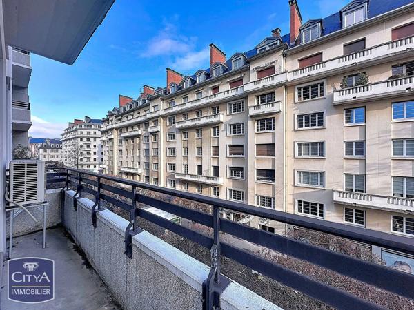 Appartement à vendre 5 pièces 118.5m² Chambéry (73000)