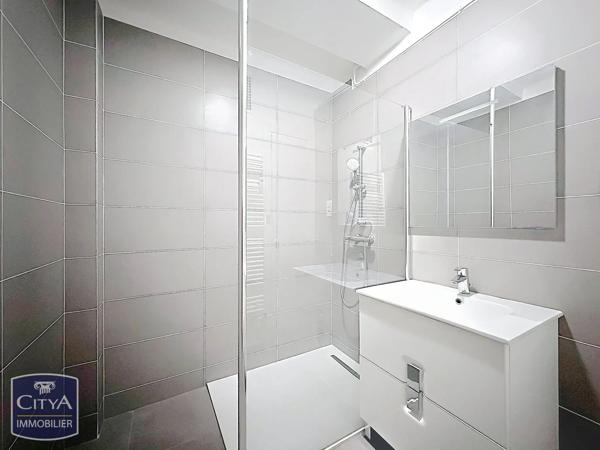 Appartement à vendre 5 pièces 118.5m² Chambéry (73000)