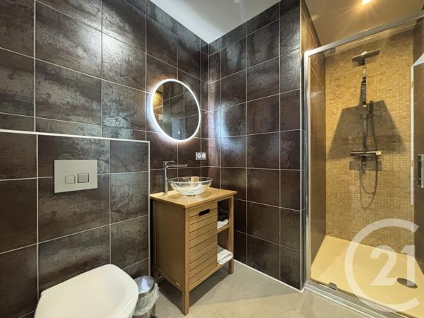 Maison à vendre  5 pièces - 129,88 m 2   FEYTIAT  - 87