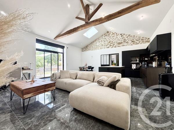 Maison à vendre  5 pièces - 129,88 m 2   FEYTIAT  - 87