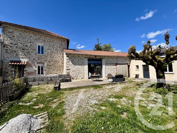 Maison à vendre  5 pièces - 129,88 m 2   FEYTIAT  - 87