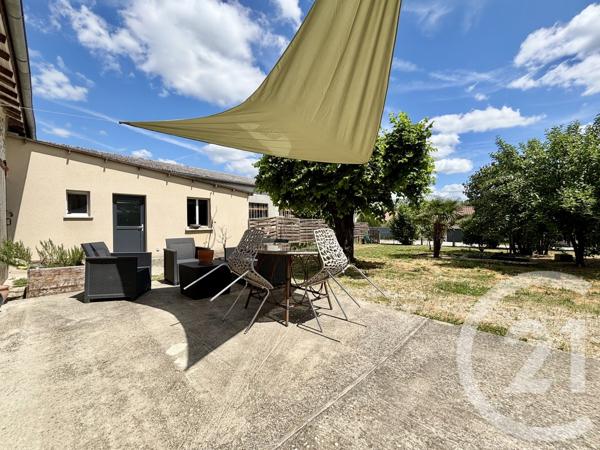 Maison à vendre  5 pièces - 129,88 m 2   FEYTIAT  - 87
