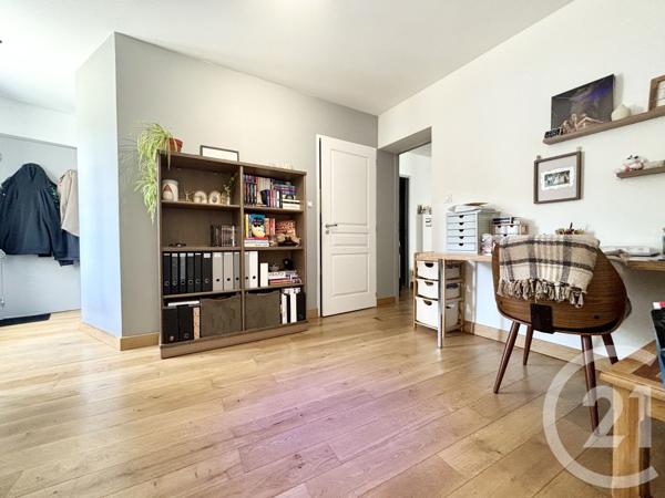 Maison à vendre  5 pièces - 129,88 m 2   FEYTIAT  - 87