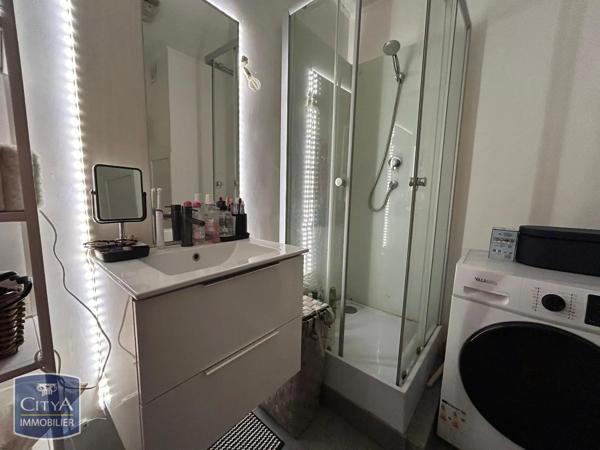 Appartement à louer 1 pièce 29.86m² Noisy-le-Grand (93160)