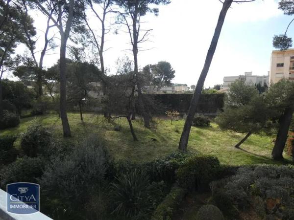 Appartement à louer 4 pièces 78.11m²