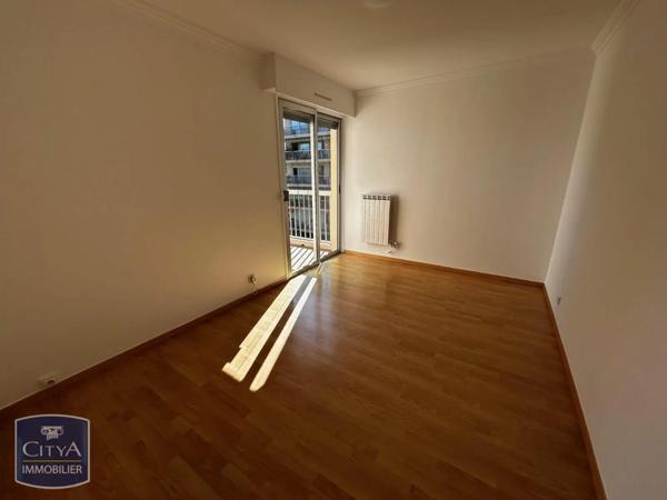 Appartement à louer 4 pièces 78.11m²