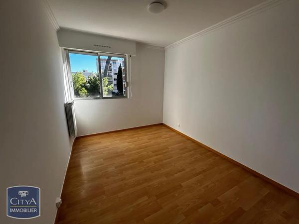 Appartement à louer 4 pièces 78.11m²