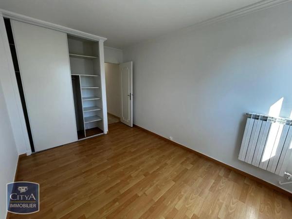 Appartement à louer 4 pièces 78.11m²