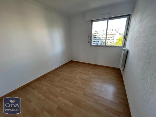 Appartement à louer 4 pièces 78.11m²