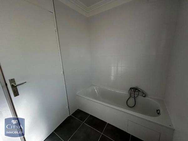 Appartement à louer 4 pièces 78.11m²
