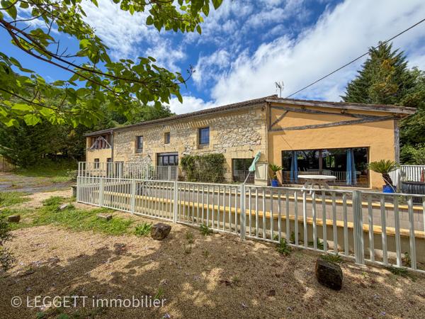 Maison à vendre à Saint-Cyprien (24220) - Dordogne