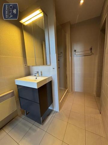 Appartement à louer 2 pièces 33.39m² Dijon (21000)