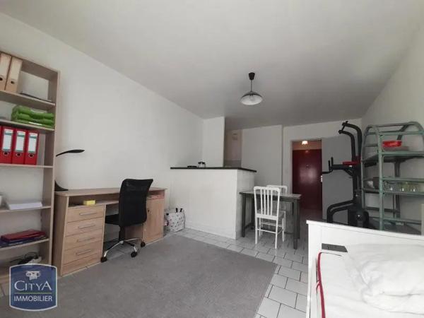 Appartement à louer 1 pièce 24.12m² Poitiers (86000)