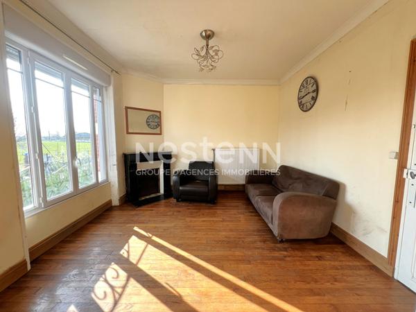 MAISON DES ANNEES 30 3 CHAMBRES A VENDRE AU COEUR DE POULAINES A DEUX PAS DES COMMERCES (INDRE 36)