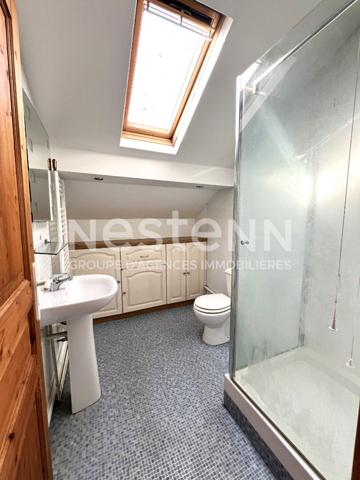 MAISON DES ANNEES 30 3 CHAMBRES A VENDRE AU COEUR DE POULAINES A DEUX PAS DES COMMERCES (INDRE 36)